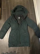 Canada Goose Trillium Parka Jacket Algonquin Forest Spruce Green Fur Attachment