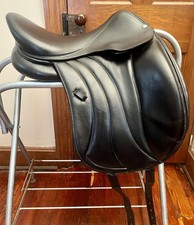 Devoucoux Korrika M Monoflap Dressage Saddle 
