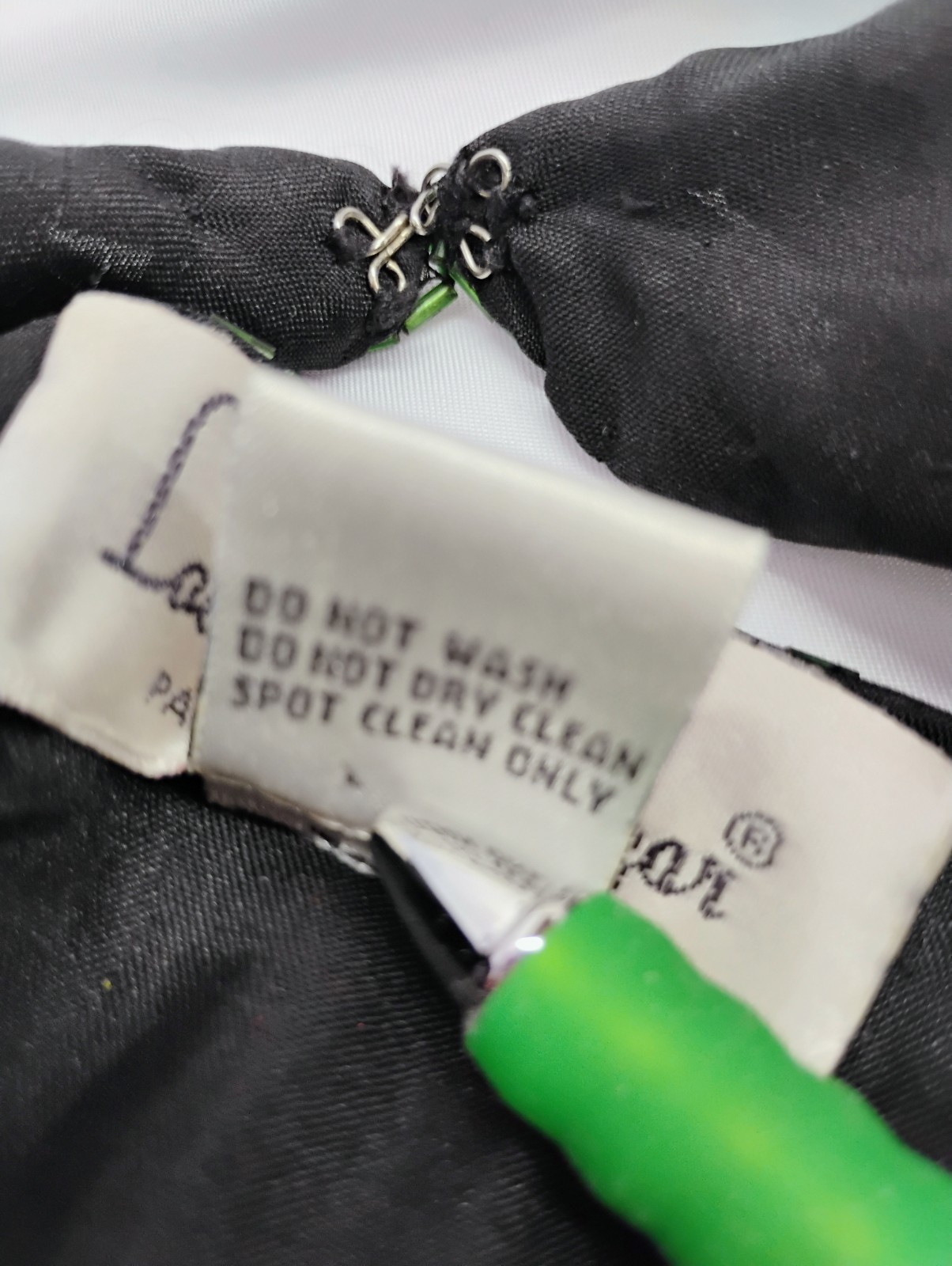 Laurence Kazar Paris New York Vintage Poinsettia Sequin Jacket Size Small