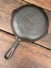 Griswold Cast Iron #3 Medium Logo Skillet