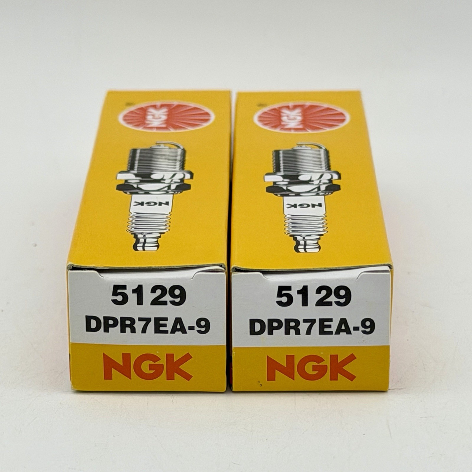 2 Genuine NGK Spark Plugs. DPR7EA-9 5129 New Unopened