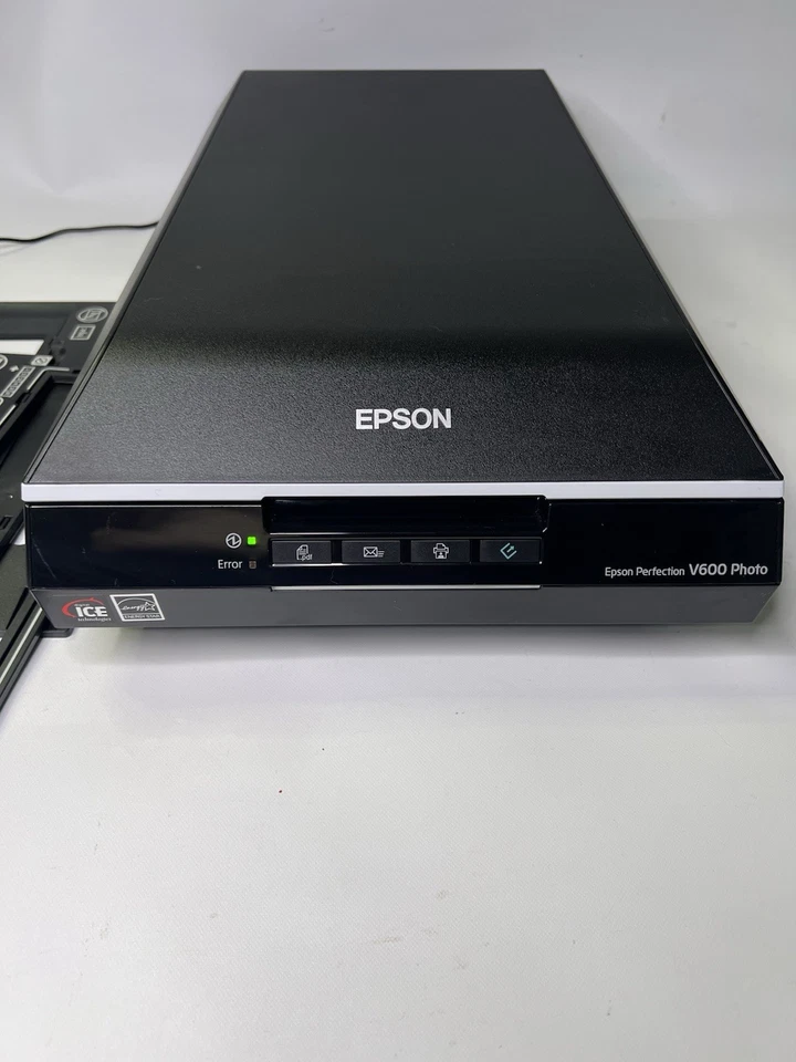 Epson Perfection V600 Photo Document Scanner Works - Image 3 of 4