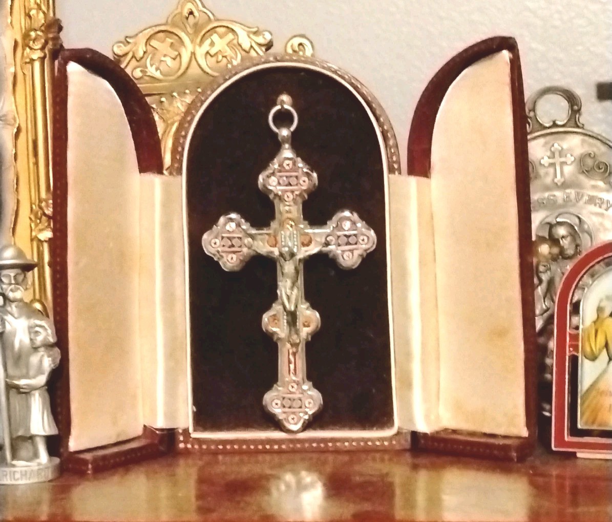 RARE Vatican Catholic shrine Micro Mosaic Cross Original Case