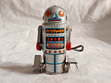1960's Original Robot-7 SY YONEYA Mechanical Walking Space Tin Toy Japan