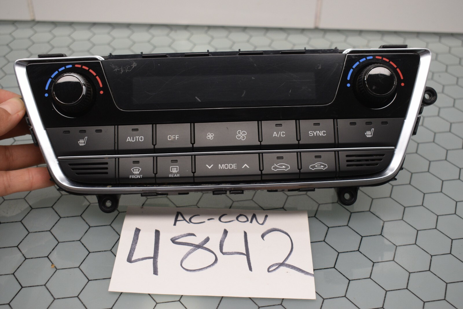 15 16 17 Hyundai Sonata AC Control Panel Used #4842AC 