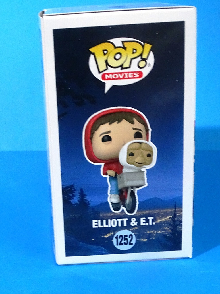 Funko POP Moves E.T. the Extra-Terrestral Fgure - ELLOT & ET on