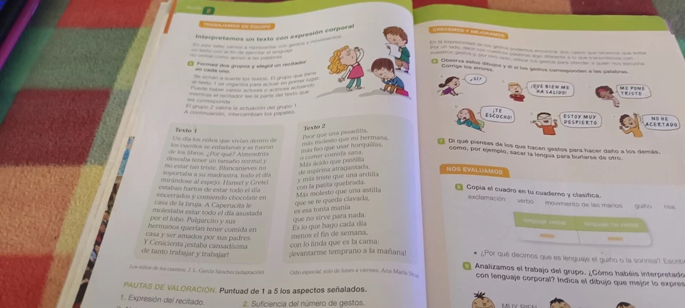 VALORES SOCIALES Y CÍVICOS, 3º PRIMARIA  9788468017136 - Imagen 4 de 4
