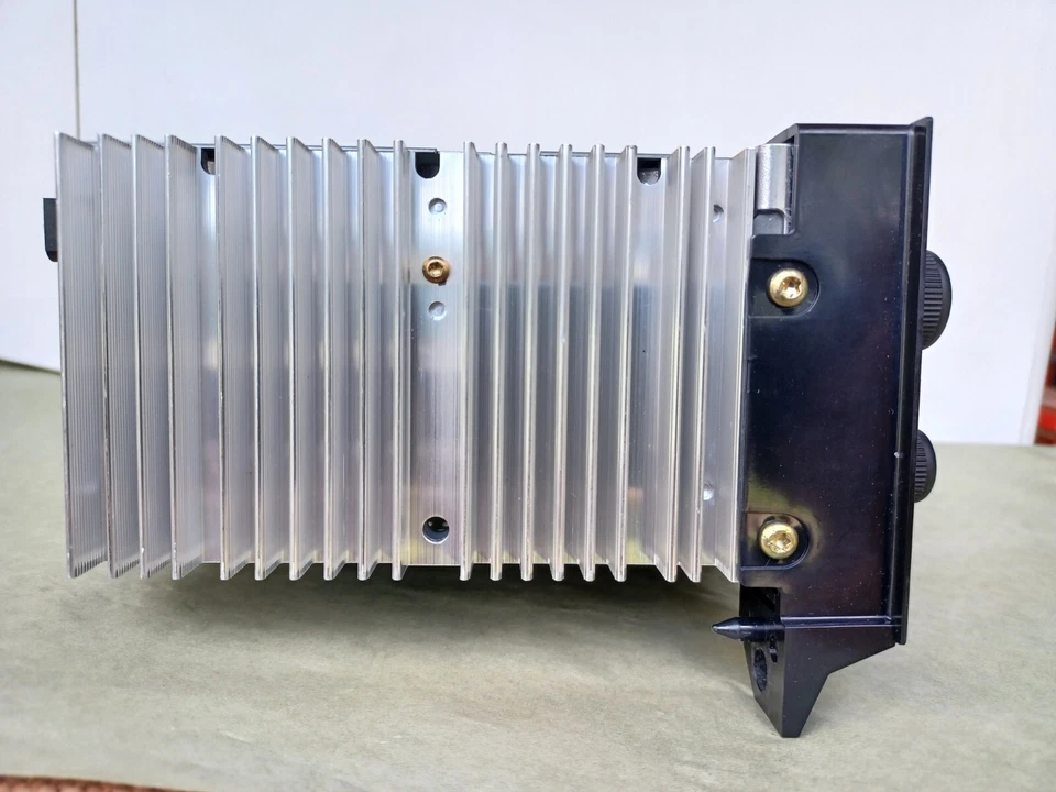 Chrysler Corporation AM FM-радио от 1999 Dodge Neon P04858561AE OEM EUC - Изображение 3 из 4