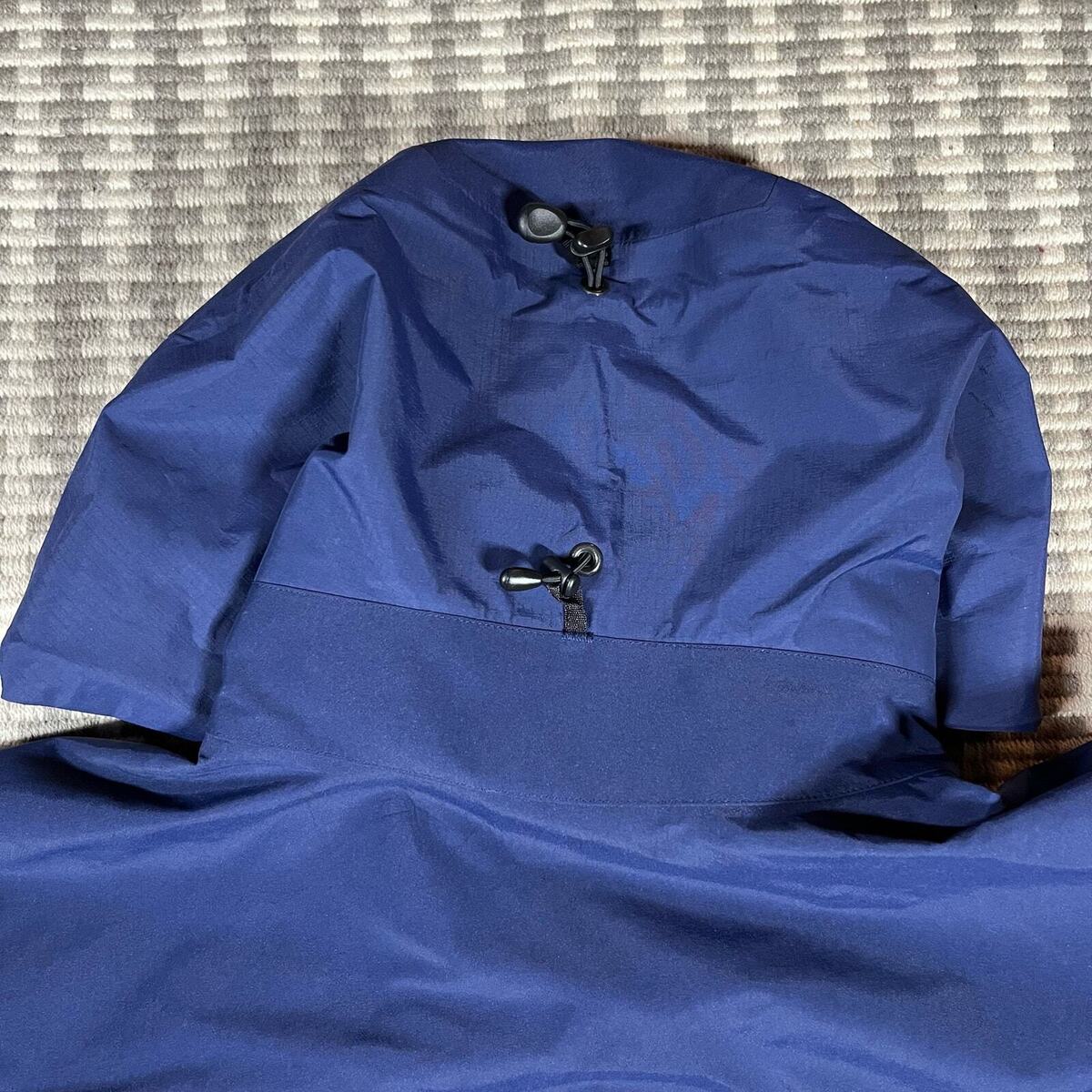 Arc Teryx Theta Ar Jacket 90s 24K Gold Thorn Indigo Men's Sz Arc Teryx Theta Ar Jacket 90s 24K Gold Thorn Indigo Men's Sz
