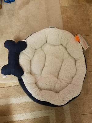 21 inch Blue Round Pet Ped with White Interior ASPCA with Bone Pet Pillow