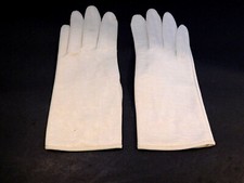  HANSEN LADIES CREAM NYLON DRESS GLOVES UNLINED SIZE 6