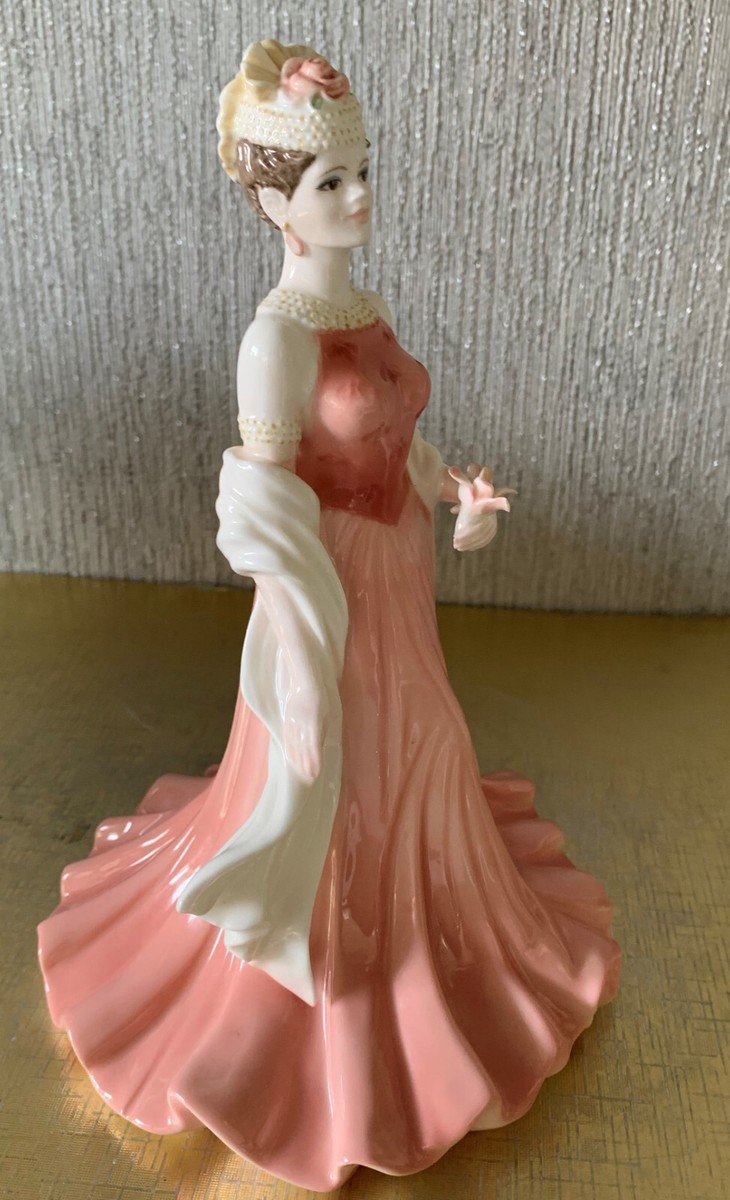 COALPORT BONE CHINA LADIES OF FASHION SUE FIGURE OF THE YEAR 1998