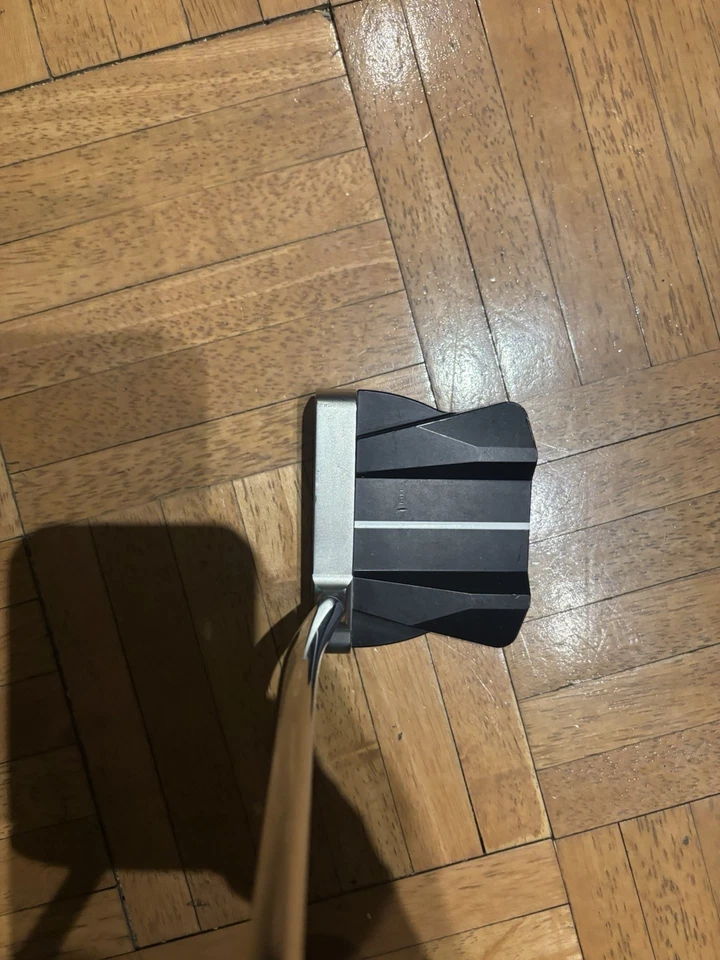 "Putter Bettinardi Inovai 8,0 cuello spud diestro 34""" Foto 3 de 4