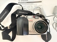 Olympus C2040 Zoom Camedia Digital Camera