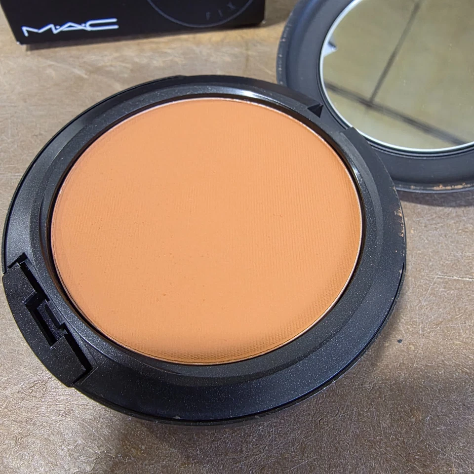 MAC Studio Fix Powder Plus Foundation NW46 Full Size 0.52oz / 15g Authentic NIB - Image 2 of 2