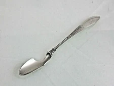 GORHAM PALM PATTERN STERLING SILVER SERVING CHEESE SCOOP Christmas Gift in 1873