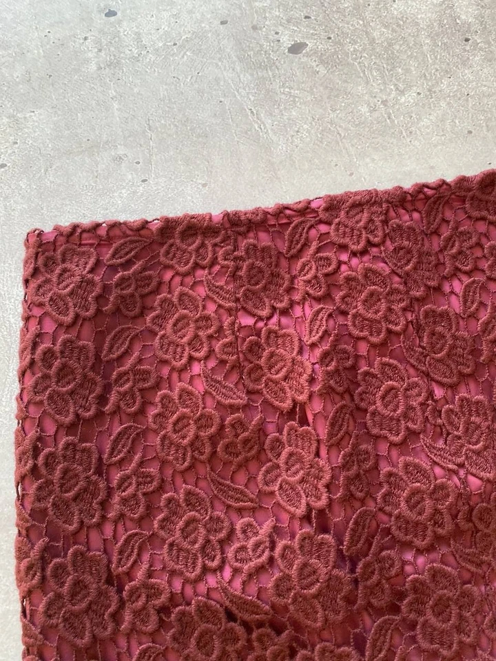 Falda midi floral rosa lana Max Mara de fin de semana de lujo talla 10 roja Foto 4 de 4