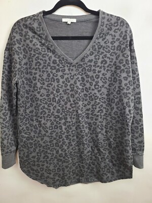 Z Supply Womens Weekender Top Size XS Black Gray Leopard Print V-Neck Oversized