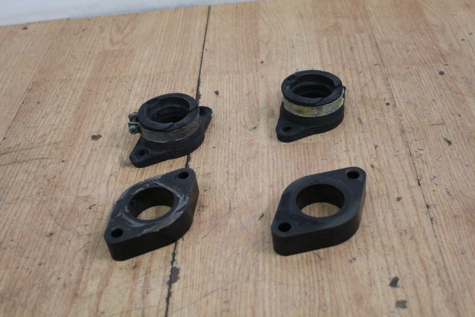 Kawasaki Invader 340 1979 colector de admisión par de botas Foto 2 de 4