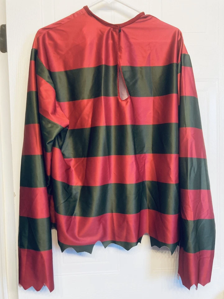 Pesadilla en Elm Street Freddy Krueger Adulto Hombre Disfraz Estándar Con Garra Foto 4 de 4