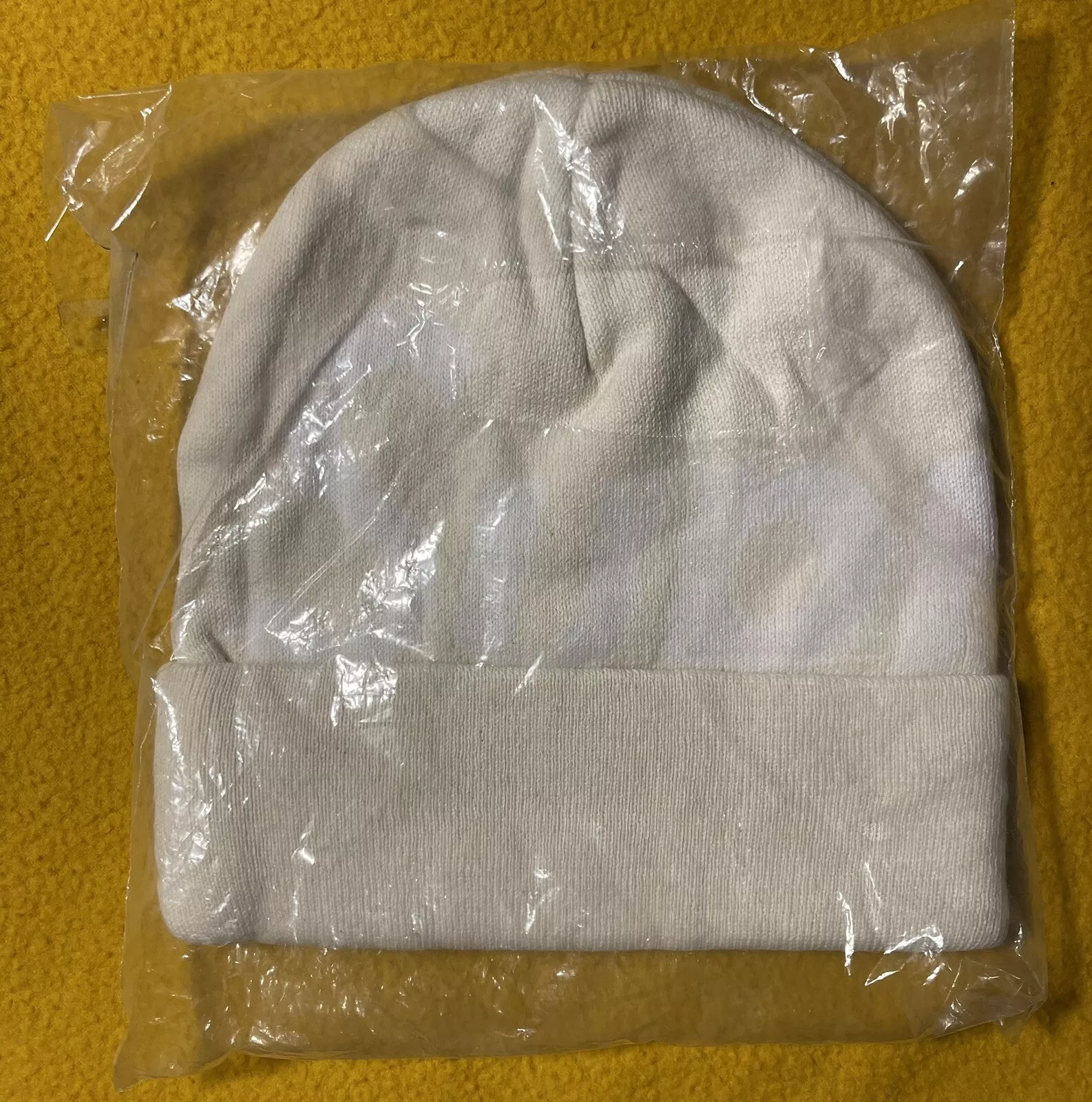 bonnet supreme grand logo blanc automne/hiver 2017 neuf