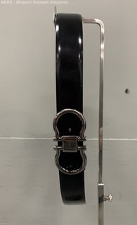Salvatore Ferragamo Men's Black Leather Gancini Buckle Reversible Belt COA