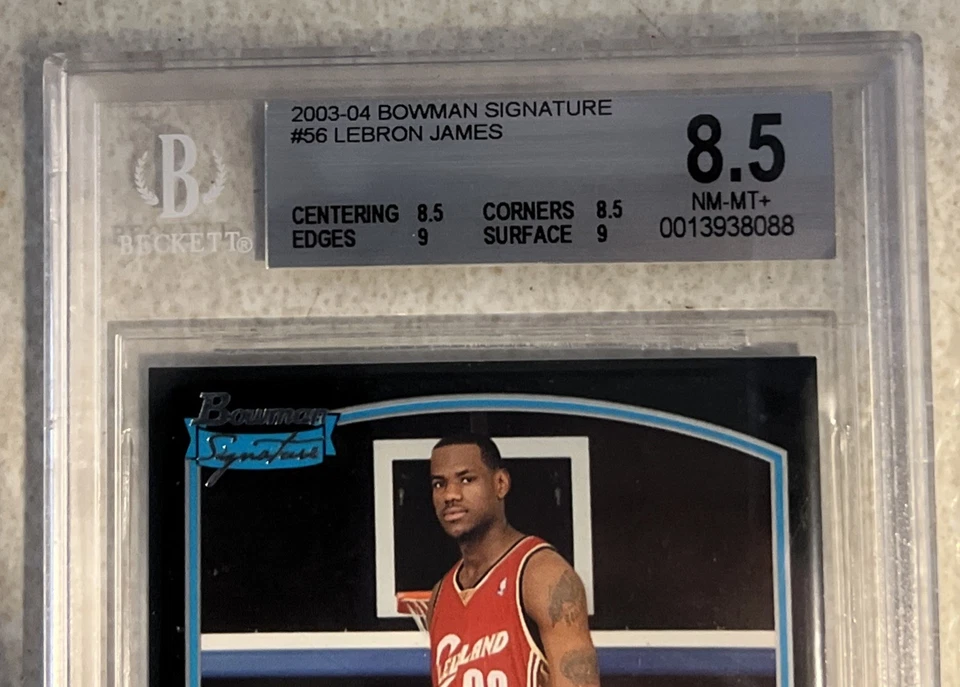 Tarjeta de novato LeBron James 2003 Bowman Signature/1250 #56 RC BSG 8,5 Foto 3 de 4
