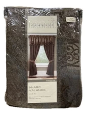 New Croscill M-Arc Valance Trieste