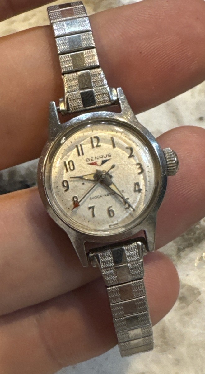 VINTAGE Benrus Women\'s 17 x 19mm Manual Wind 17 Jewel Swiss Made Cocktail Watch VINTAGE Benrus Women main image 4