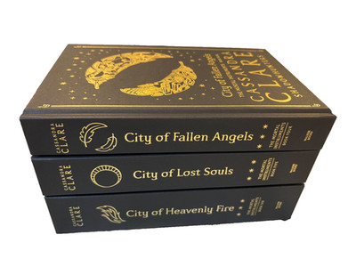 FairyLoot The Mortal Instruments Books 4 6 SIGNED Cassandra Clare Exclusive Set