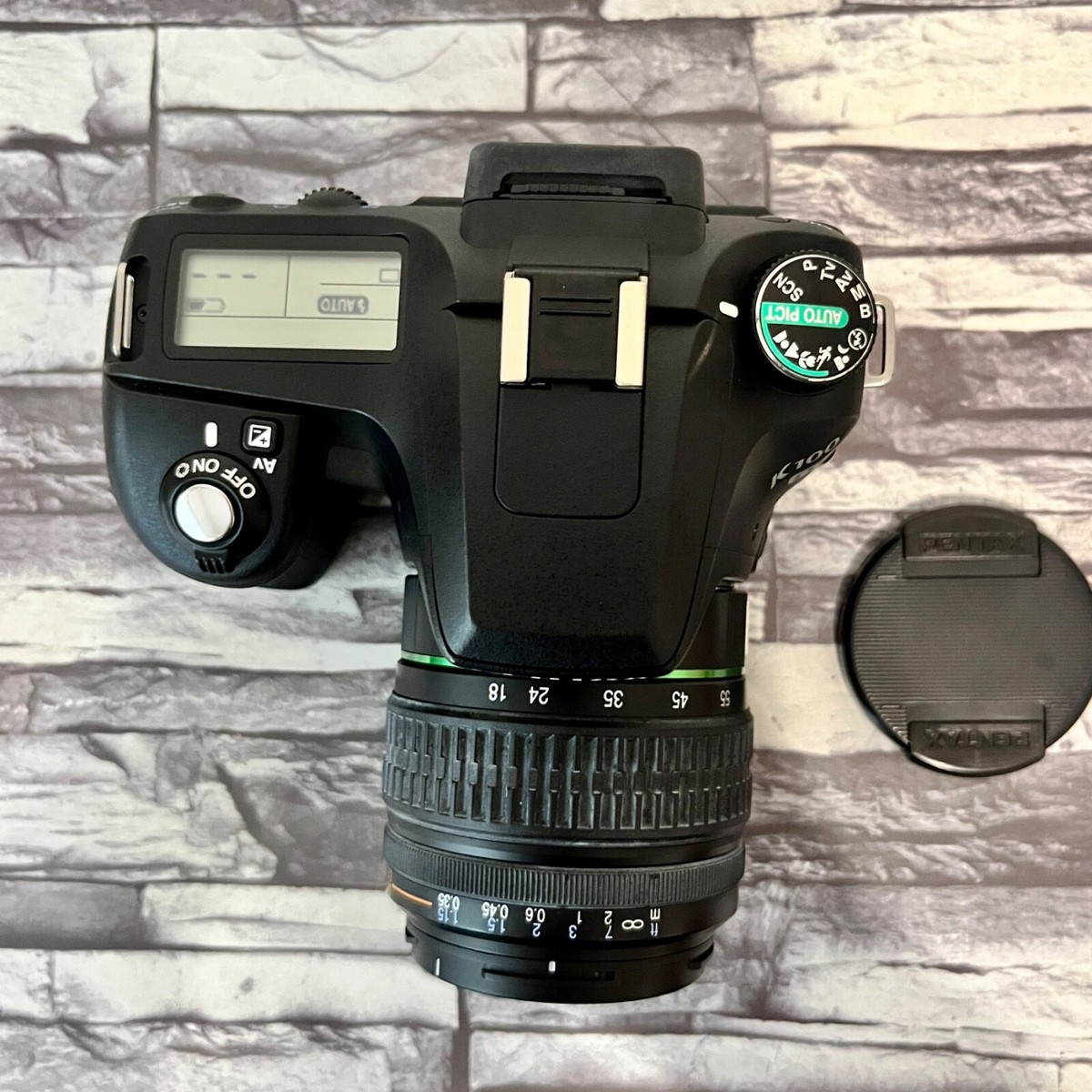 Pentax K100D Digital SLR Camera w/ SMC PENTAX-DA 18-55mm F3