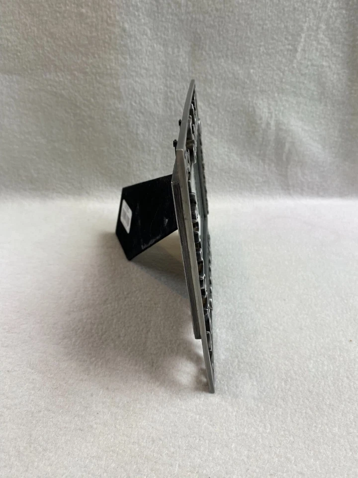 Fetco Pewter Sisters Picture Frame - insert 6 x 4 - Image 4 of 4