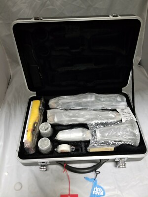 ADVANCED Bb CLARINET HARD EBONITE NICKEL KEYS ADDL CNTR PIECE W/HARD CASE, NEW!