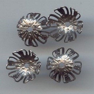 18 VINTAGE STEEL FILIGREE ROUND 15mm. BEAD CAPS 2463