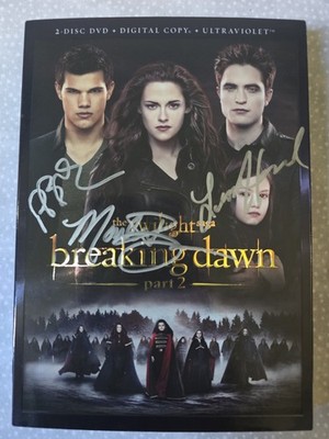 The Twilight Saga Breaking Dawn Part 2 Signed By Liam, Maggie, And Siobhan