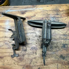 Rare Disston 3D saw vise collectible woodworking sharpening 2 vintage bench tool