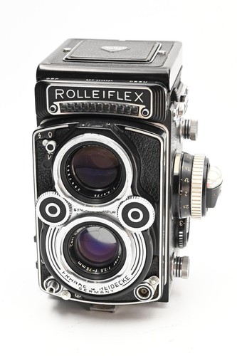 Lot 222 - A Rollei Rolleiflex 3.5F TLR Medium Format