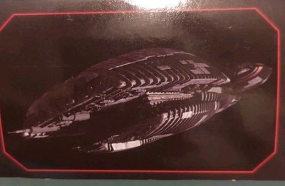 Moebius Battlestar Galactica 1:4105 完成品 BATTLESTAR GALACTICA Moebius Models Scale 1:4105 Item # 915