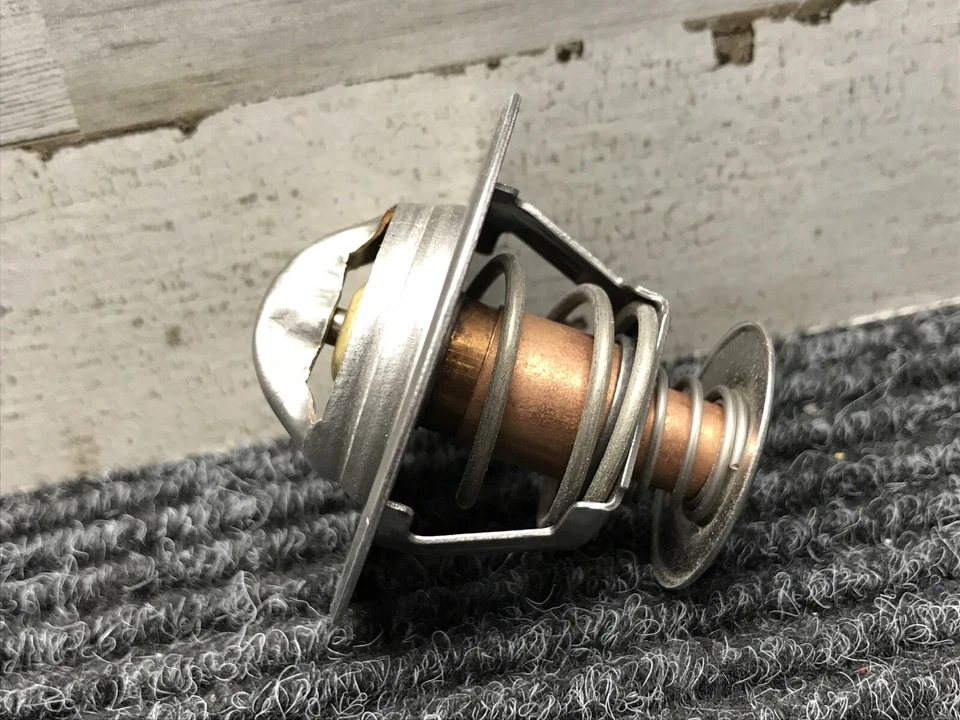 Nuevo Termostato de refrigerante de motor - Termostato de refrigerante estándar PRONTO 229-195 Foto 2 de 3