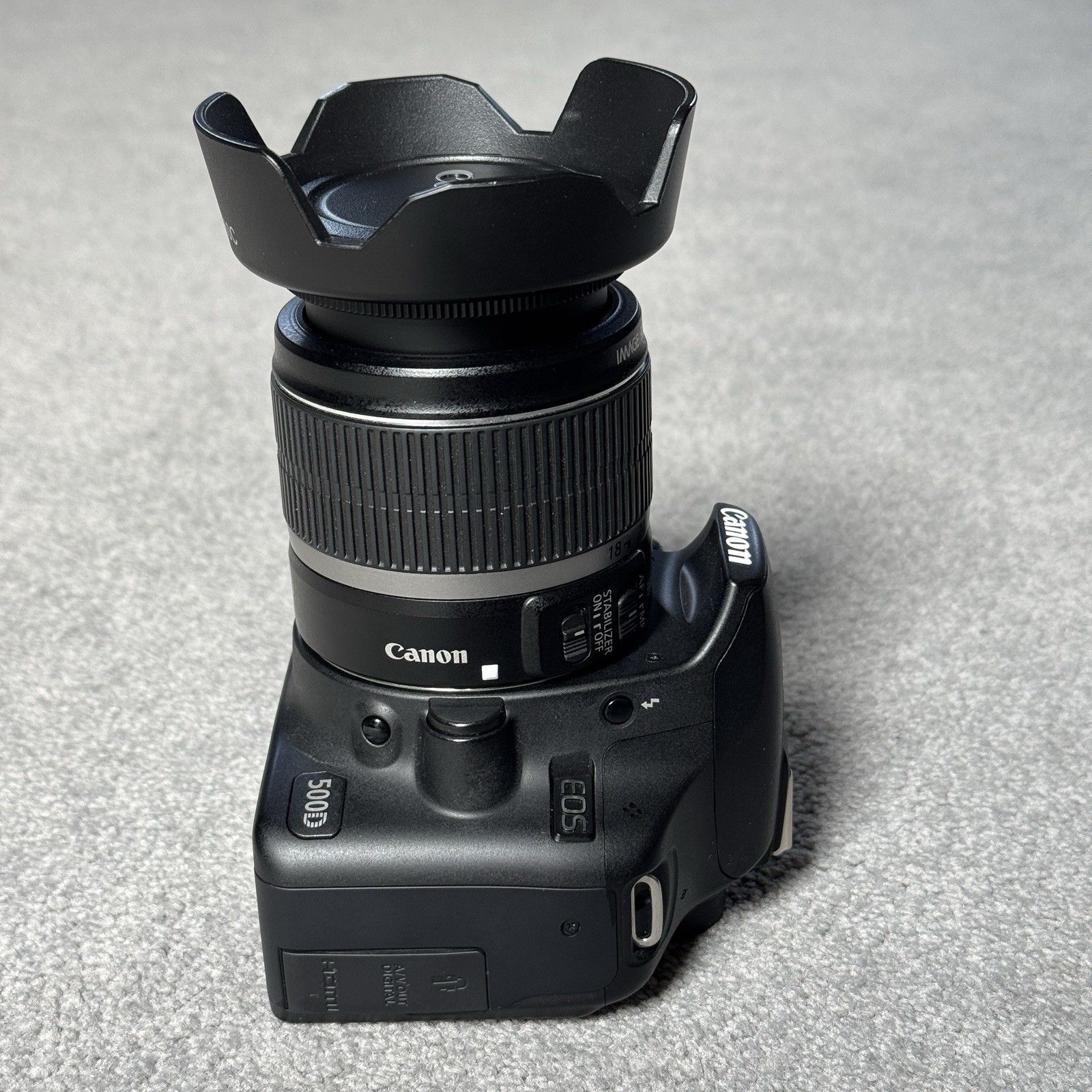 Canon EOS 500D 15.1MP DSLR Camera + 18-55mm IS Lens Box Battery Charger Hood
