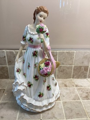 Seltene Royal Albert Old Country Rose ''SWEET ROSE'' Figur des Jahres 2011 RA26