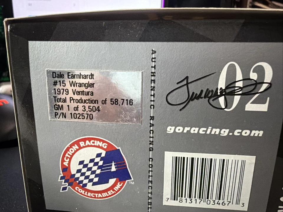 2002 Action 1:24 Dale Earnhardt#15 Wrangler 1979 Pontiac Ventura Daytona 1982 G7 - Image 4 of 4