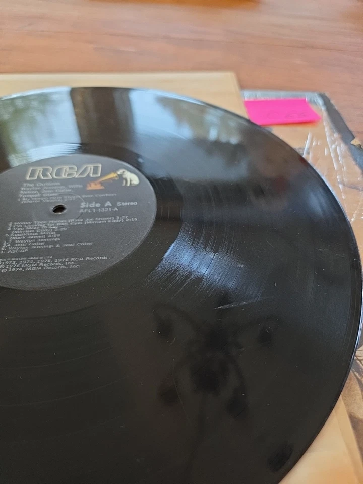 “Wanted!” The Outlaws LP Waylon Jennings Willie Nelson Colter Glaser Shrink C65 - Image 4 of 4