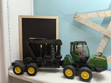 John Deere 1210E Log Hauler, Bruder 09805 Diecast 1:16 Model