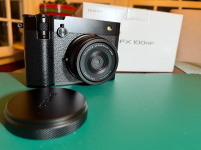 Fujifilm GFX100RF 102MP Medium Format Digital Camera (Black)
