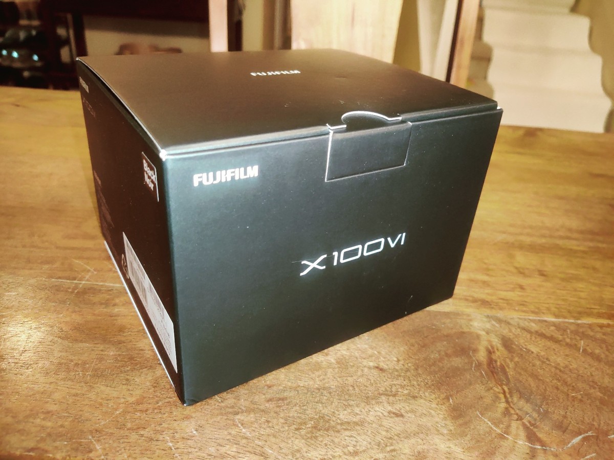 FUJIFILM X100VI Digital Camera (Black) - Brand New - Ships Fast