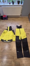 Gill OS2 Offshore Sailing Suit Sulpur Medium Jacket And Salopetts