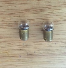 LIONEL 51-300 BULB ZW, R, RW, Z, V, TRANSFORMER TRAIN  ACCESSORY 2 BULBS NEW