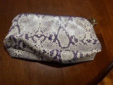 Estee Lauder Cosmetic Makeup Bag Zipper Purple Snakeskin Looking Pattern