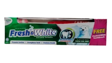 160gm Fresh & White Fresh Cool Mint Anti-Cavity Toothpaste Free Toothbrush